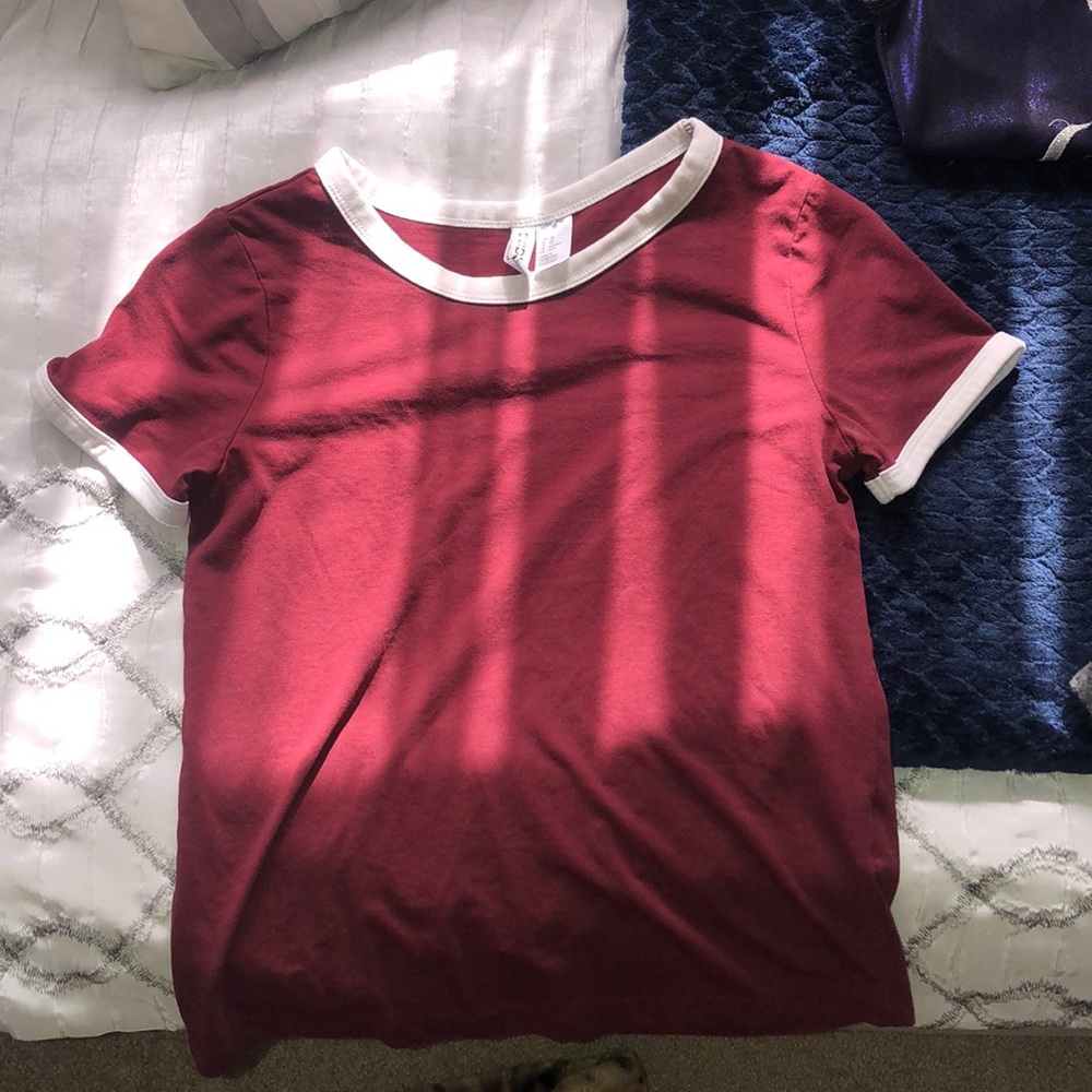 plain tshirt